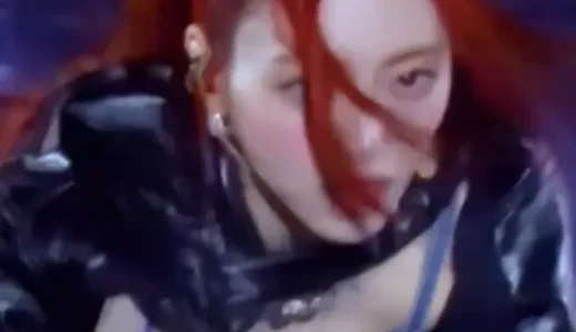 ITZYユナおっぱいノーブラ動画｜かわいい谷間