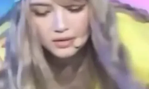 NewJeansダニエルおっぱいノーブラ動画｜かわいいK-POPダンス