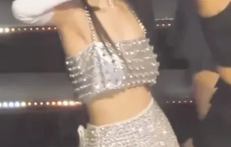 aespaカリナおっぱいノーブラ動画｜かわいいK-POPダンス